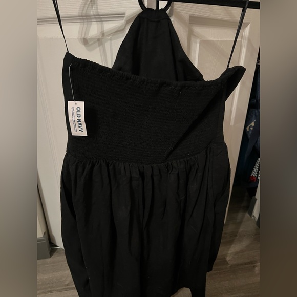 Black O-Ring Halter Romper - Picture 5 of 6